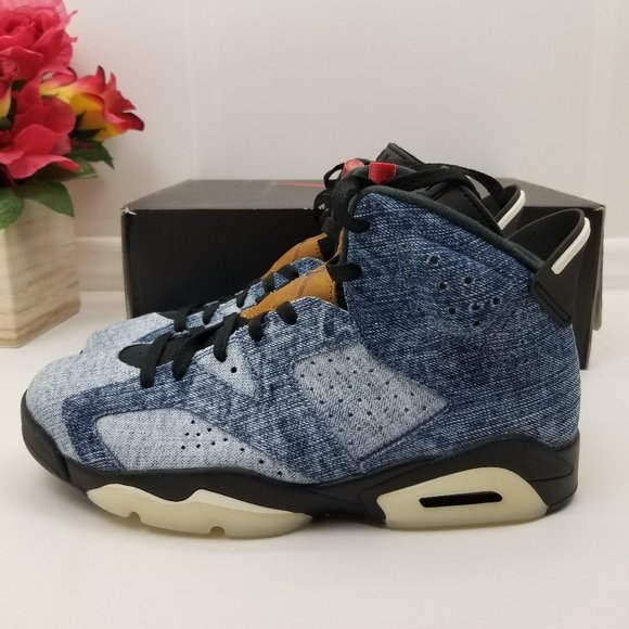 Jordan 6 Retro Washed Denim - Picture 4 of 6